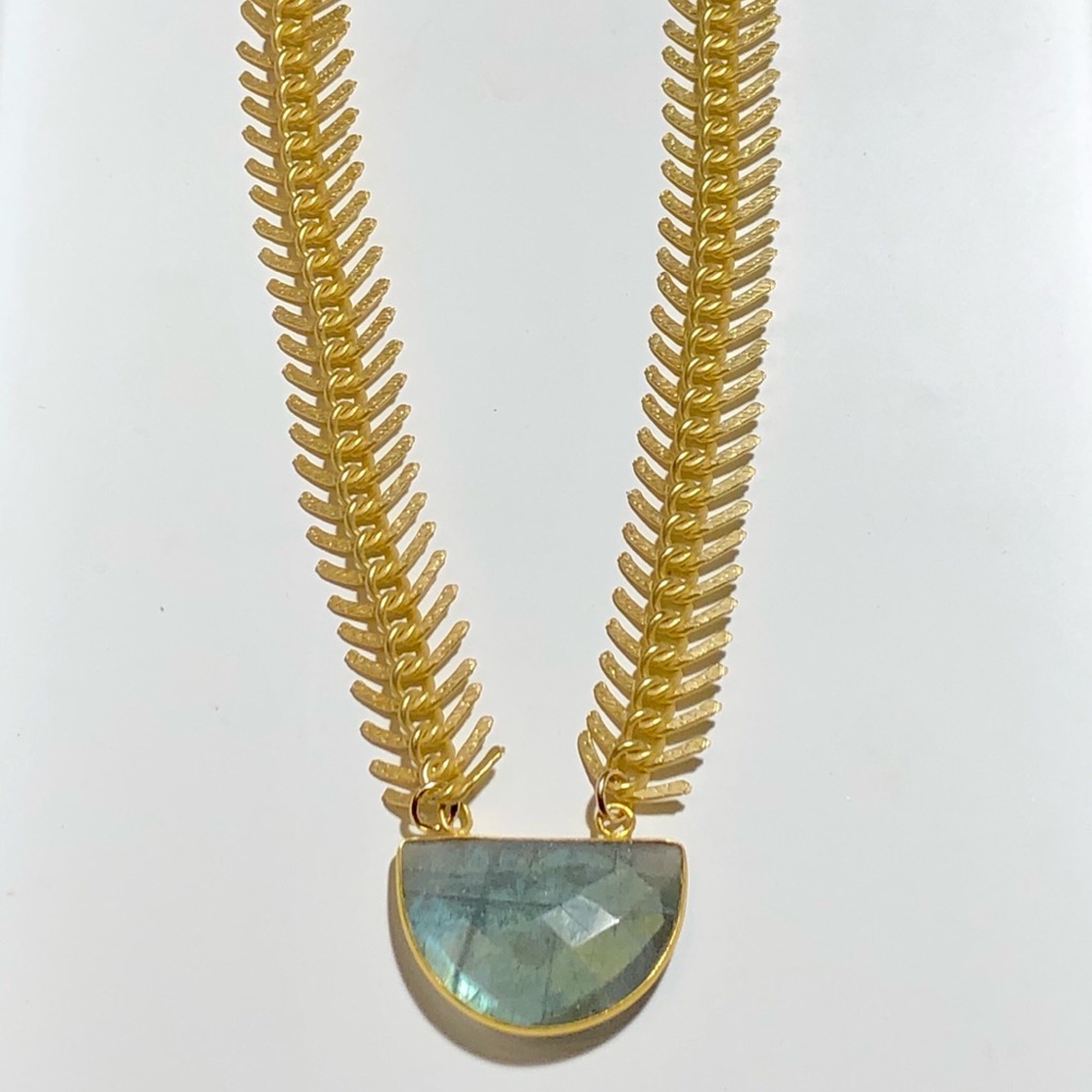 Labaodrite Gold Necklace